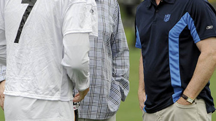 NFL commissioner Roger Goodell, right, talks with former coach John Madden, center, and Steelers quarterback Ben Roethlisberger Thursday morning at Steelers training camp.