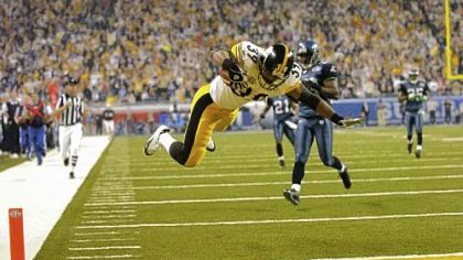 Willie Parker scores on his memorable 75-yard run in the third quarter of Super Bowl XL in February 2006.