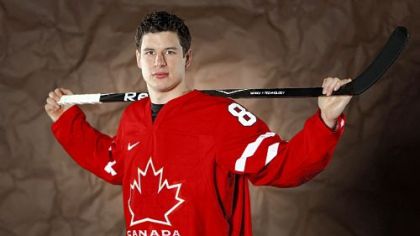 Sidney Crosby: "In Canada, everybody expects the best. So, if you bring that mentality back with you over an 82-game season, you expect the best every day. That's a good mentality to have."