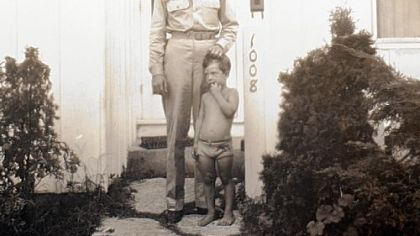 Soldier Walter Reuter Jr. in 1944 with his son David, before shipping off to Germany, where he went MIA.