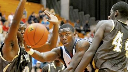Duquesne guard Melquan Bolding on recovering from a broken wrist: "I'd say I'm about 85 percent."