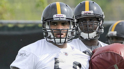 Steelers offensive lineman Maurkice Pouncey is being investigated by the NCAA.