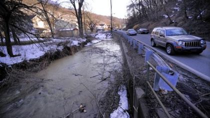 Streets Run, the cause of flooding in Hays, runs between Calera Street, to the left, and Baldwin Road, right.