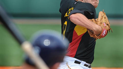 Pirates reliever Jack Taschner on adjusting his mechanics: "I could either accept that I was going to be mediocre in the majors, or I was going to make myself better."