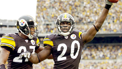 File photo of Bryant McFadden celebrating with then-teammate Willie Williams after intercepting against Jacksonville.