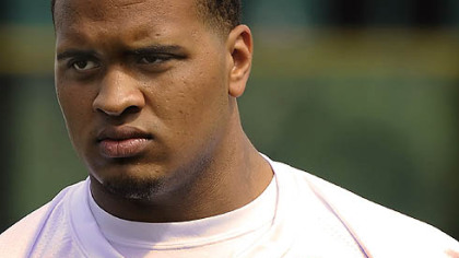Maurkice Pouncey stands on the sideline during  a workout at Saint Vincent College in Latrobe.