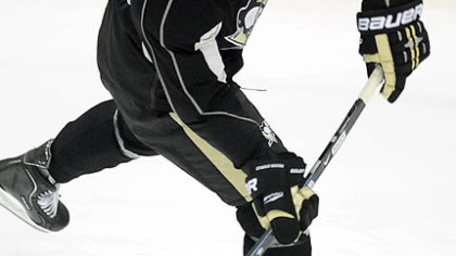 Penguins forward Paul Thompson works out during the team's development camp.