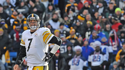 Steelers quarterback Ben Roethlisberger is dealing with a broken metatarsal bone in his right foot.