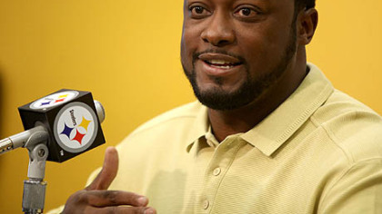 Steelers coach Mike Tomlin on Rashard Mendenhall potentially scoring a second touchdown Sunday in New Orleans: "There wasn't a bunch of video evidence available to us, and the guys on the field didn't seem to think it was a challengeable play, so we didn't."