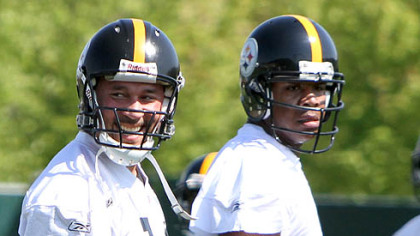 The Steelers have not yet announced if they will start Charlie Batch, left, or Byron Leftwich at quarterback Sunday against Tampa Bay.