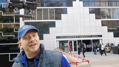 Director Paul Haggis filming at the county jail.