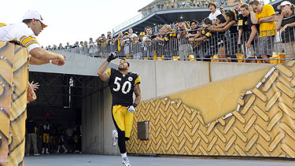 Steelers linebacker Larry Foote.