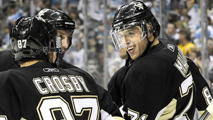 Evgeni Malkin celebrates his goal against Columbus in the third period Saturday night.