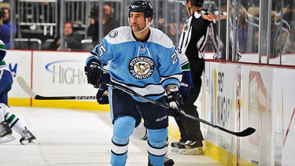 Penguins forward Max Talbot is dealing with a foot injury.